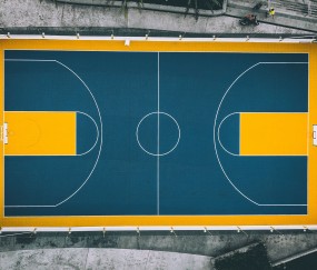 开云体育APP下载-欧冠半决赛焦点战，广厦队锁链战术如何让独行侠的华丽进攻沦为困兽之斗？