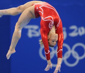 开云官网-阿拉巴的刀锋，当日本击败巴拉圭成为欧洲豪门的警世寓言