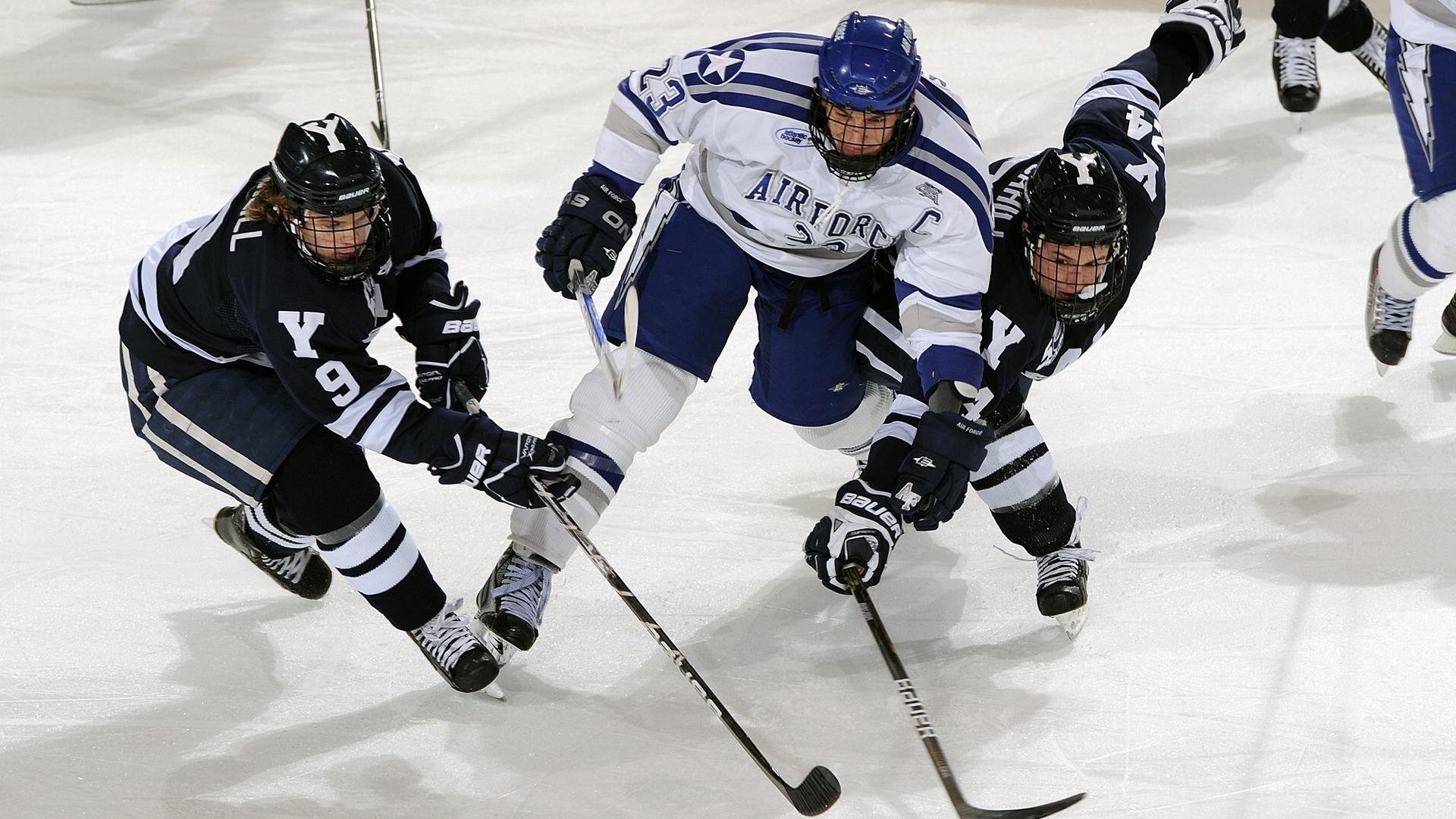 奥运前哨战，老鹰力克黄蜂，揭开周期关键战的深层博弈