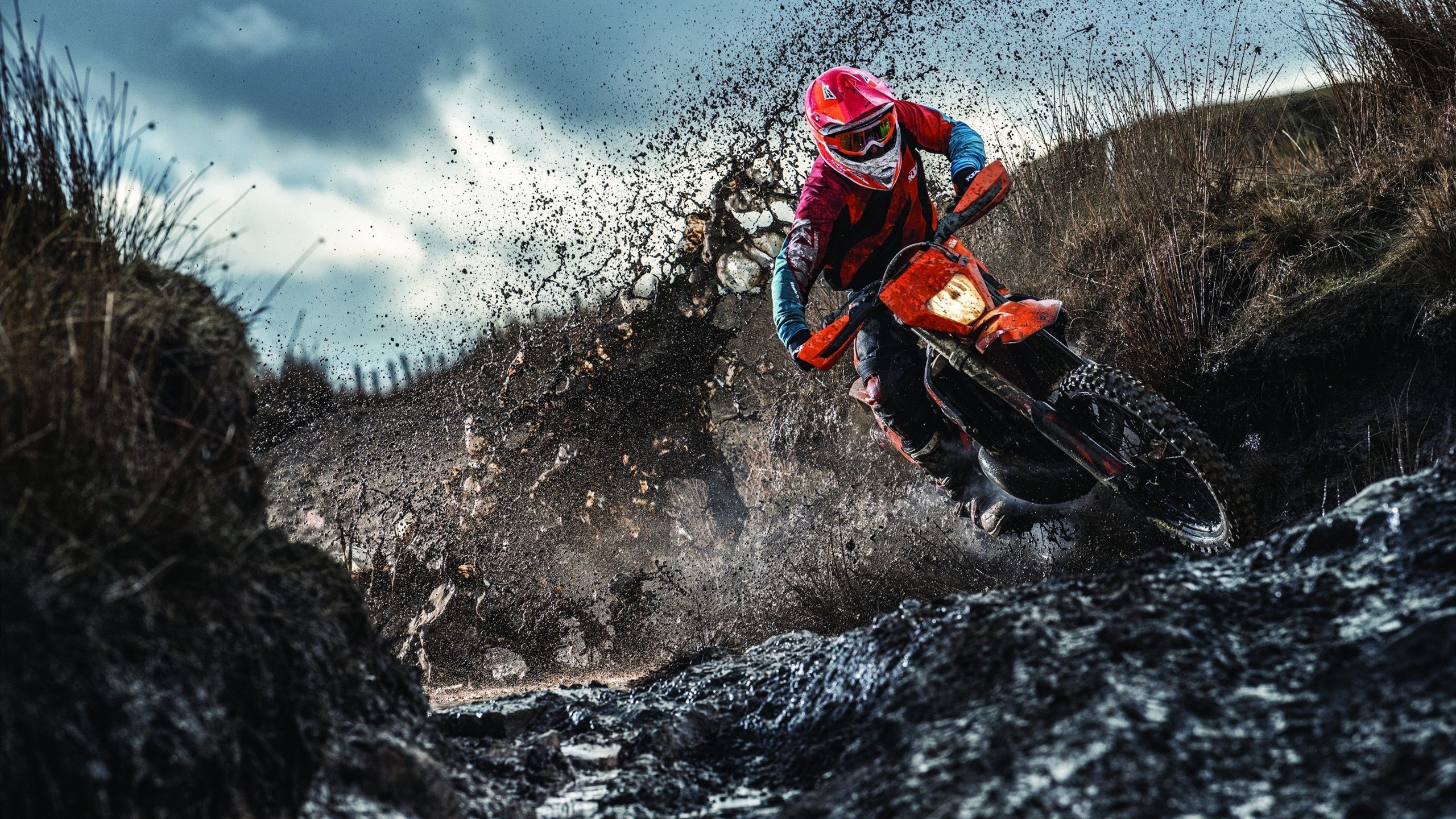 若日尼奥的鼓点，当喀麦隆节奏遇上洪都拉斯时刻