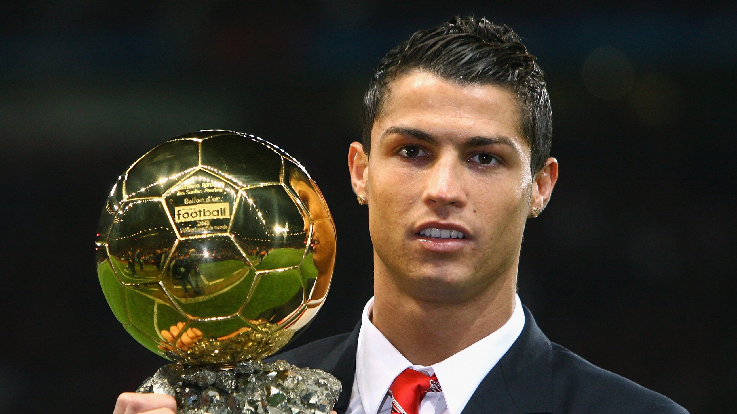 格列兹曼的舞台法则，当巴拉圭的铜墙铁壁遇上荷兰的橙色风暴